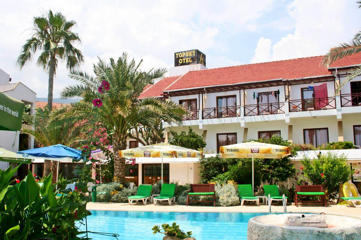 4 topset three star hotel cyprus.JPG