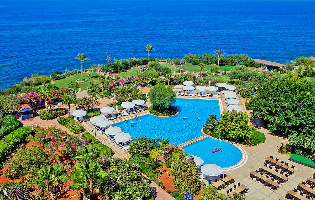 38 merit crystal hotel main pool