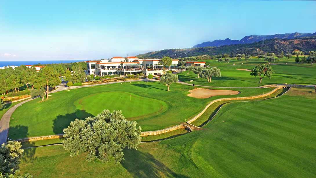 korineum golf course view