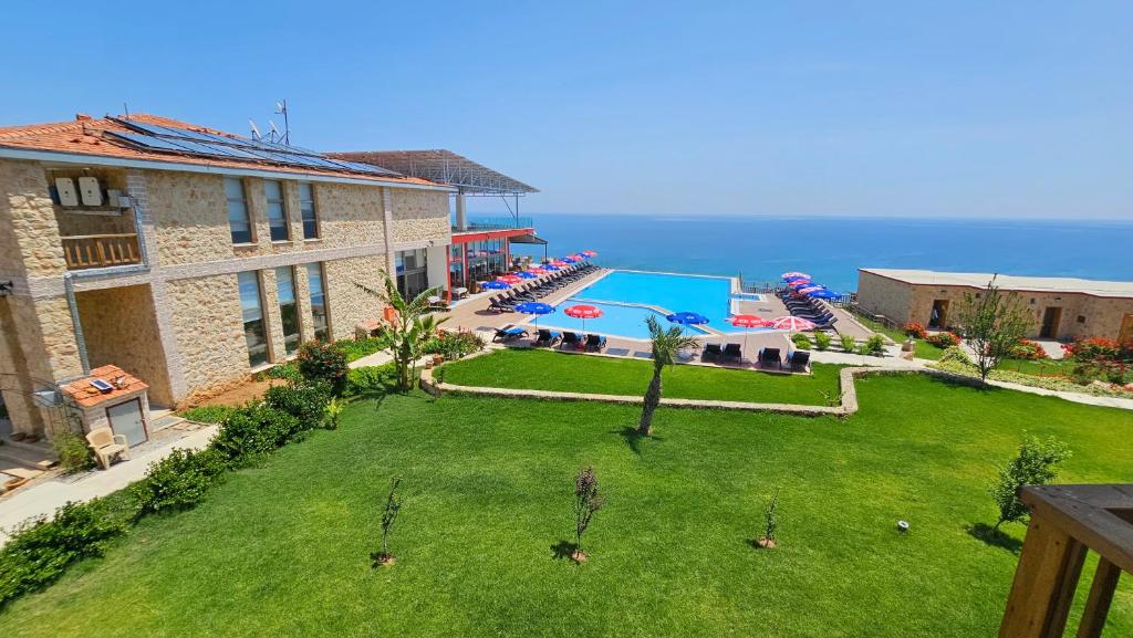 burhans hotel seaview bafra