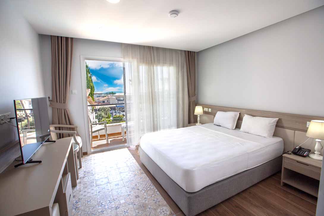 hotel bedroom view altinkaya kyrenia